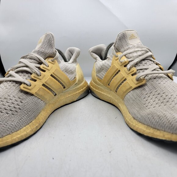 Adidas Ultraboost 4.0 Mens 11 White Sneaker Shoes Running Walking Outdoor BB6168 main image 8